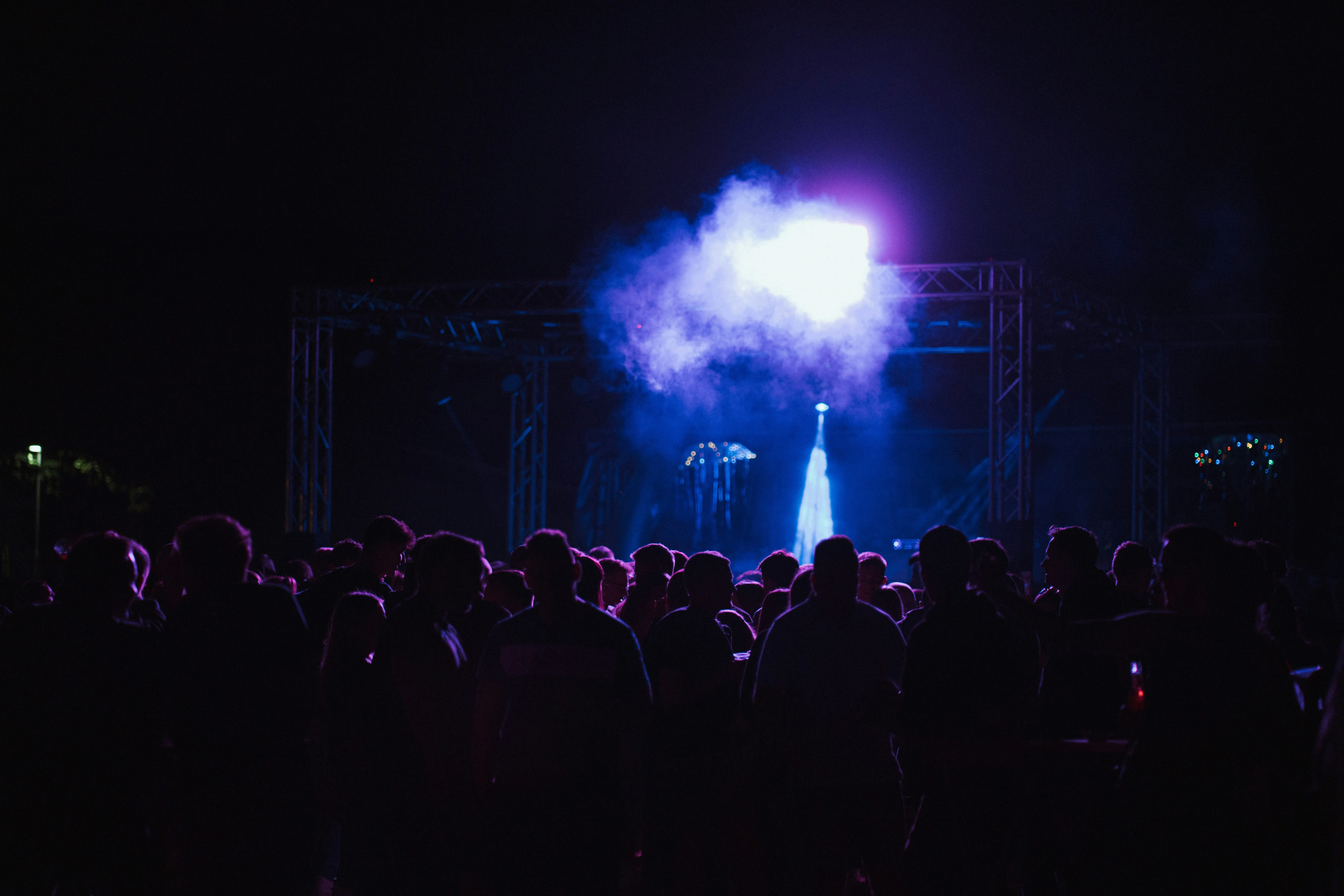 Parking garage image